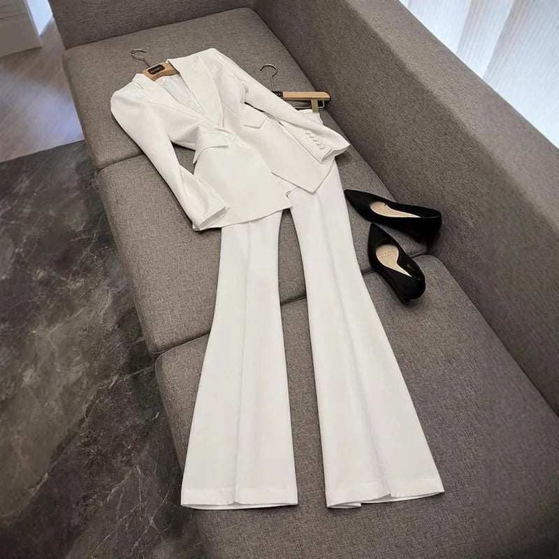 Ensemble tailleur femme blazer et pantalon